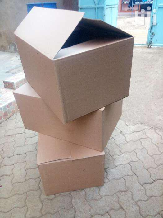 Company That Makes Large Moving Cartons