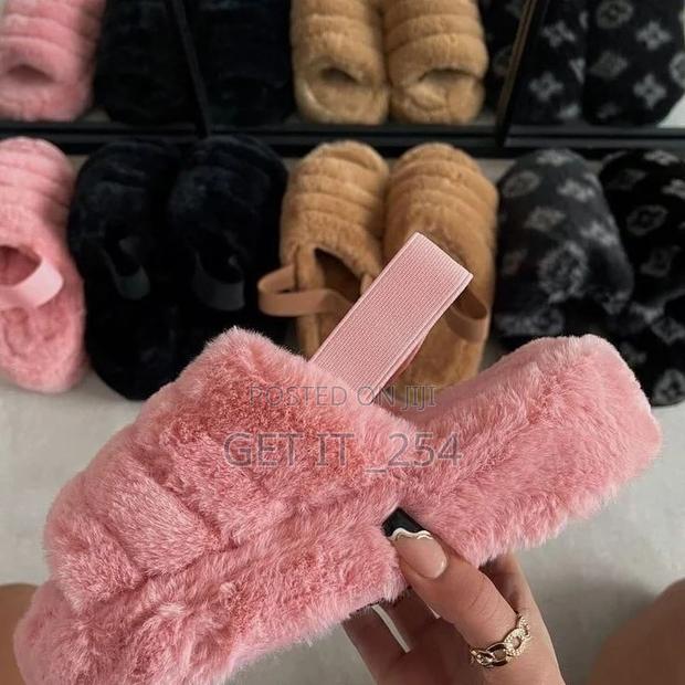 Fluffy Sandals 
36_42
Zmeingia Sai Tu - thumbnail 9