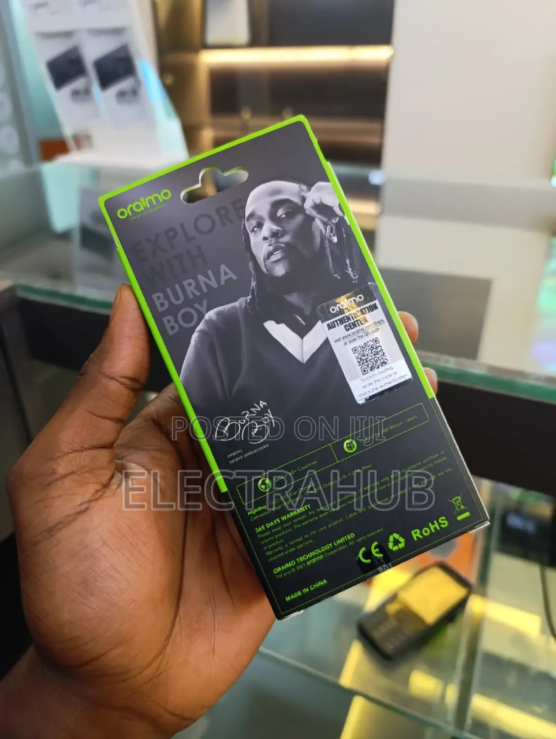 Oraimo Car Charger With 2 In 1 Micro USB And Lightning Cable
