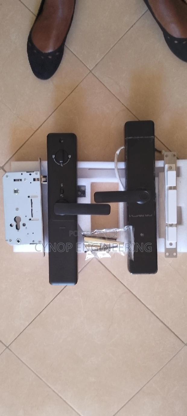 Smart Lock With Mobile App - main view
