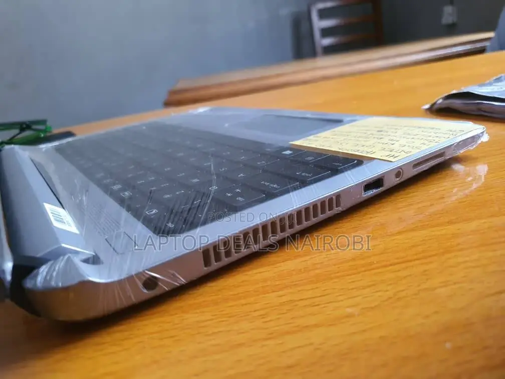 Laptop HP 430 G3 8GB Intel Core I3 HDD+SSD 256GB