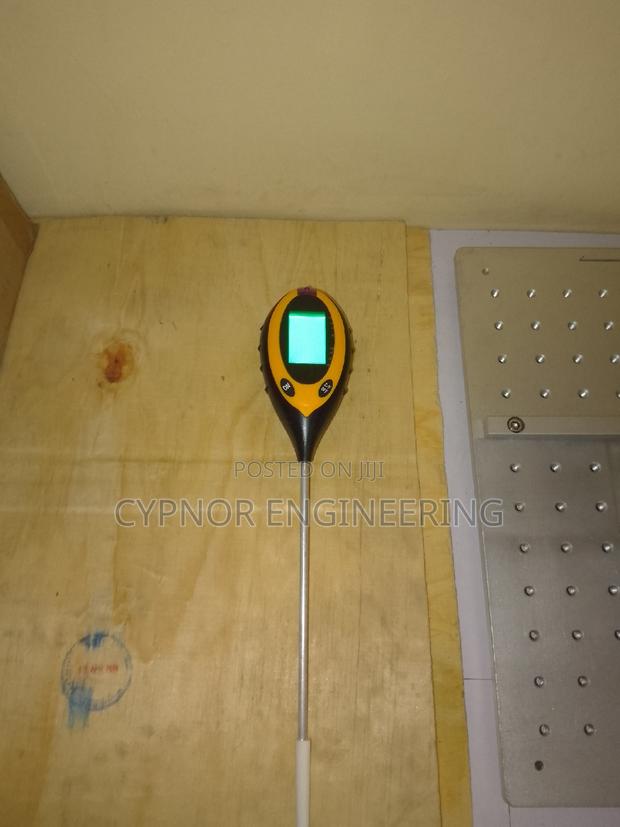 Comprehensive Soil Monitoring Device