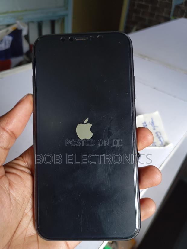 Apple iPhone 11 128 GB Black - thumbnail 4
