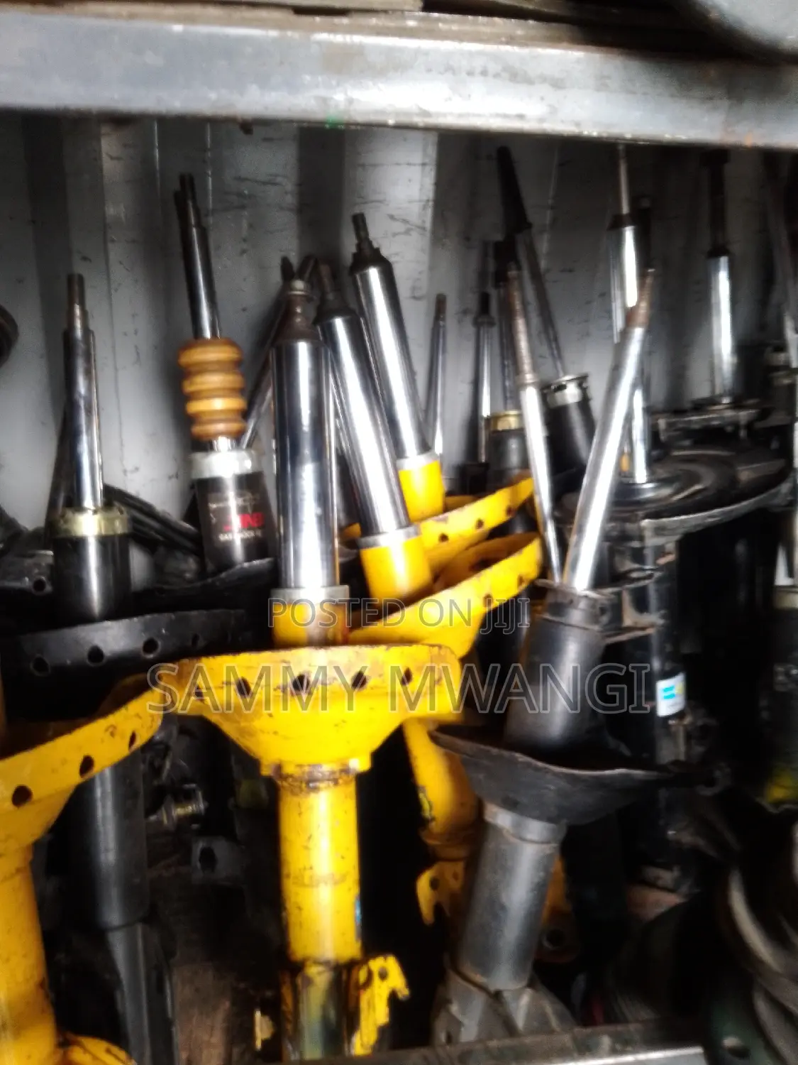 Subaru Legacy Front Blistain Shocks Bp5
