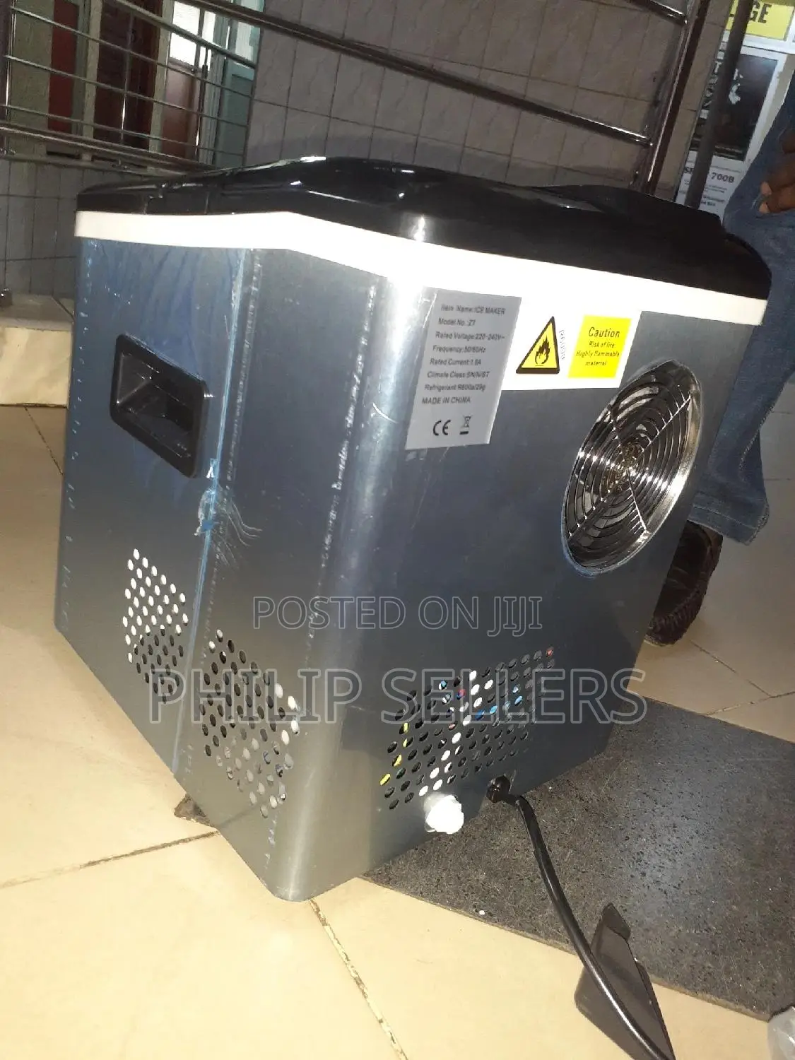 Ice Making Larger 4L Capacity Water Tank