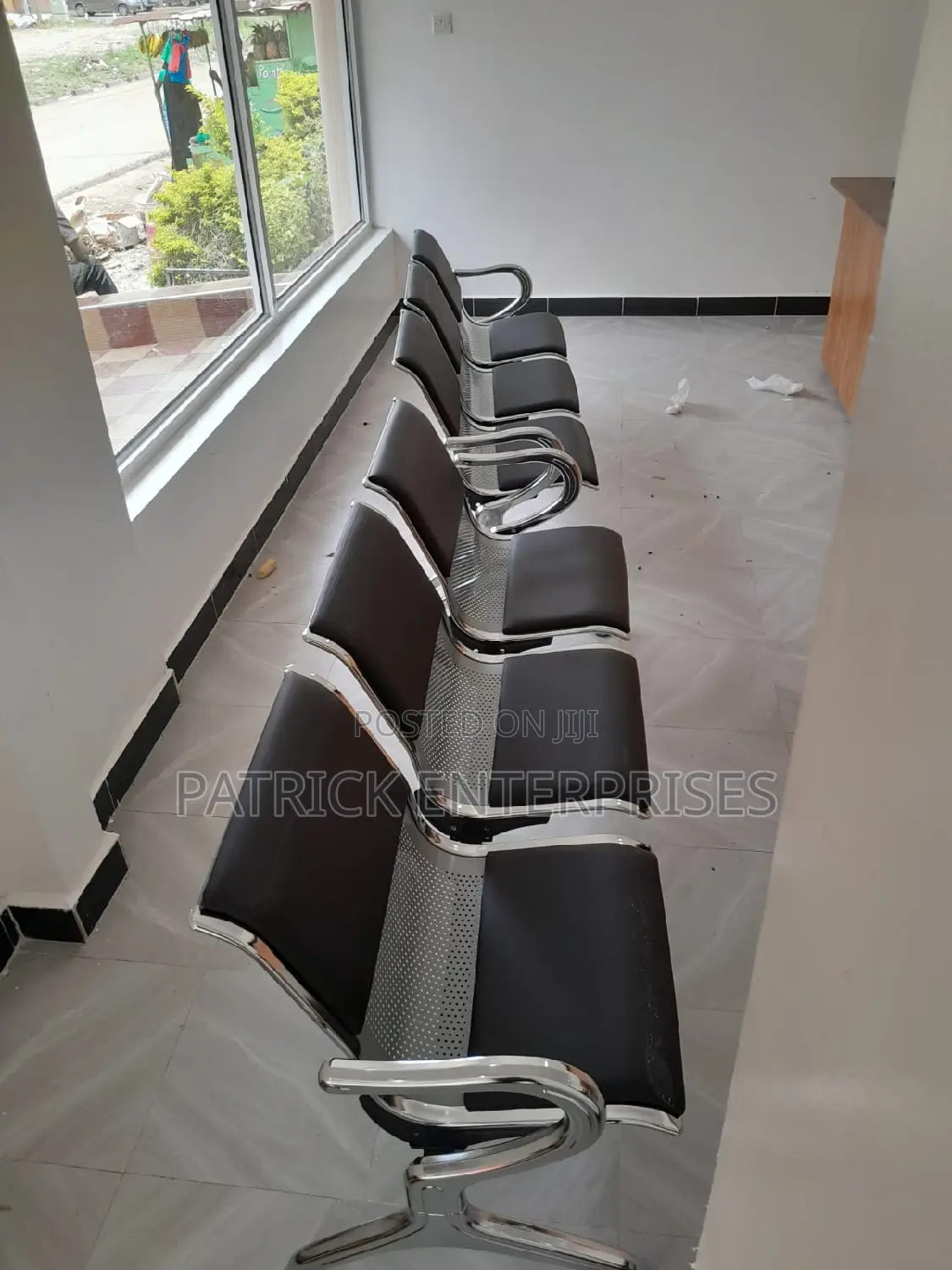 Airport/Hospital/Office Waiting Bay 3 Seater Padded Chair
