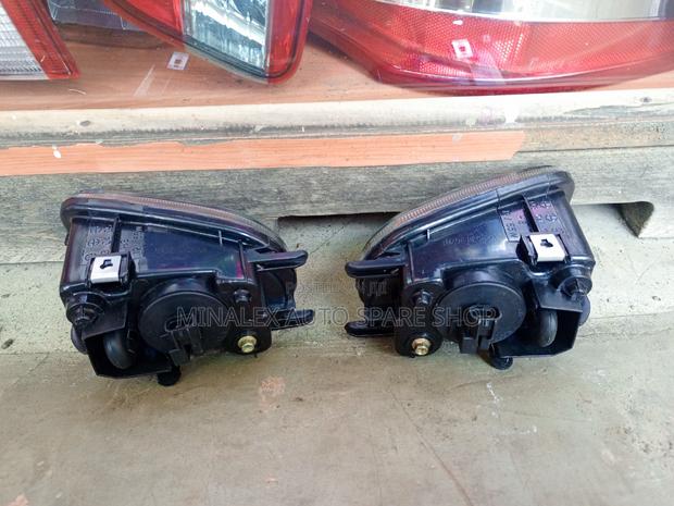 Nissan B15 Old Model Foglights - thumbnail 2