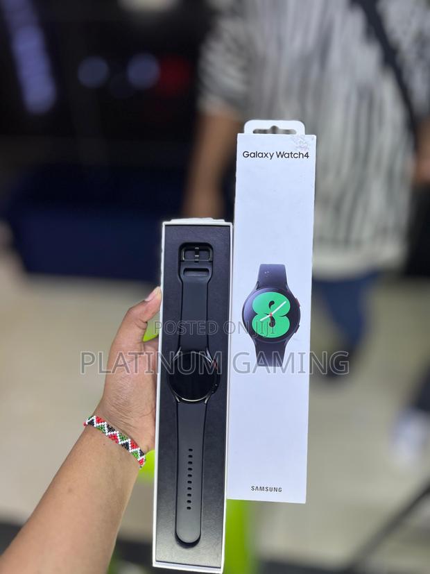 Samsung Galaxy Watch 4 40mm Used - thumbnail 2