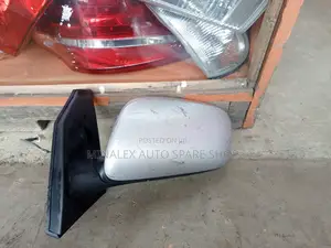 Toyota Fielder 2005/6 Power Sidemirrors