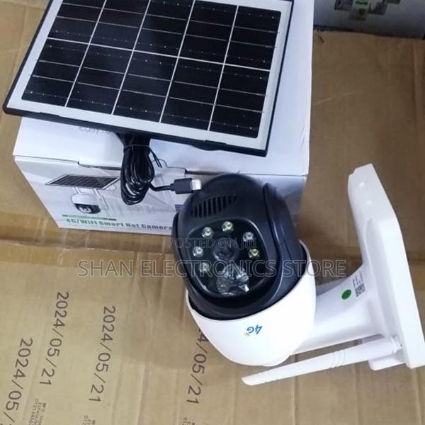 Low Power Ip CCTV Outdoor Camera System App 4g Solar PTZ Cam - main view