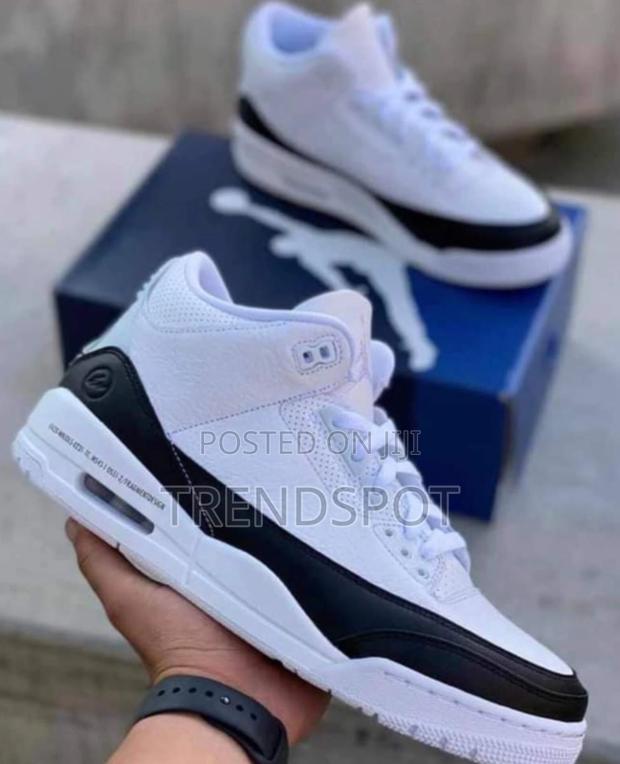 Jordan 3 Fragment * _Sneakers - thumbnail 3