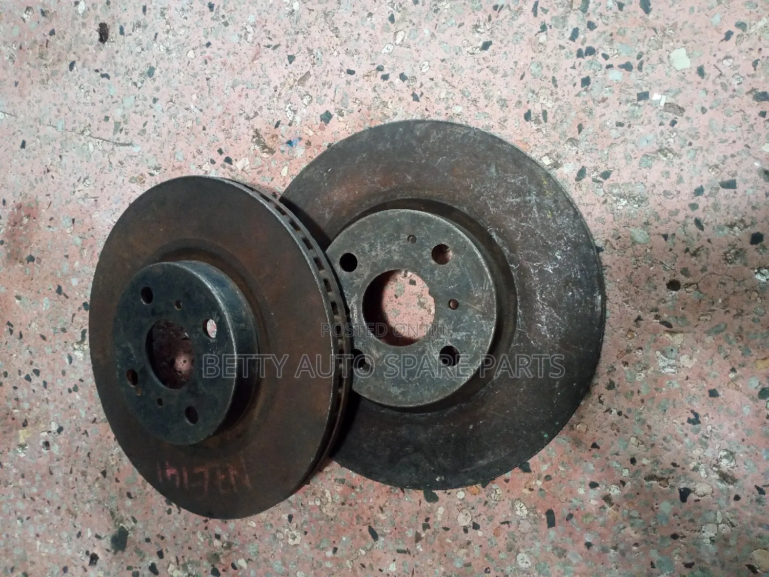 Toyota Fielder Rear Disk