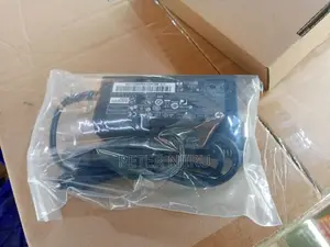 HP BLUE PIN Laptop Adapter Brand New