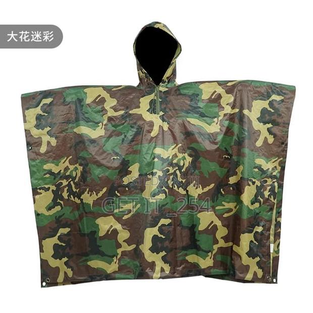 Tactical Poncho Raincoat - thumbnail 9
