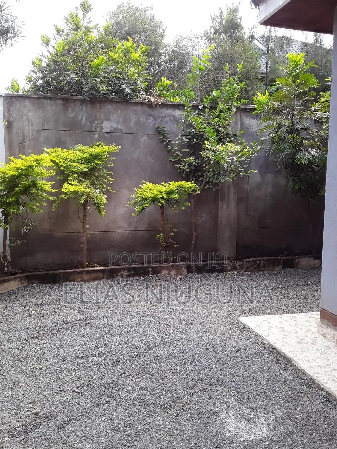 3bdrm Bungalow in Membley Estate for rent