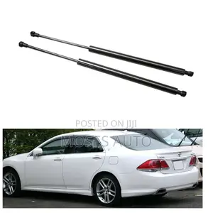 Crown 2005-2014 Boot Shocks