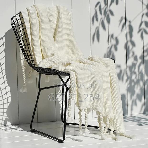 Supper Soft Knitted Throw Blankets With Tassels - thumbnail 8
