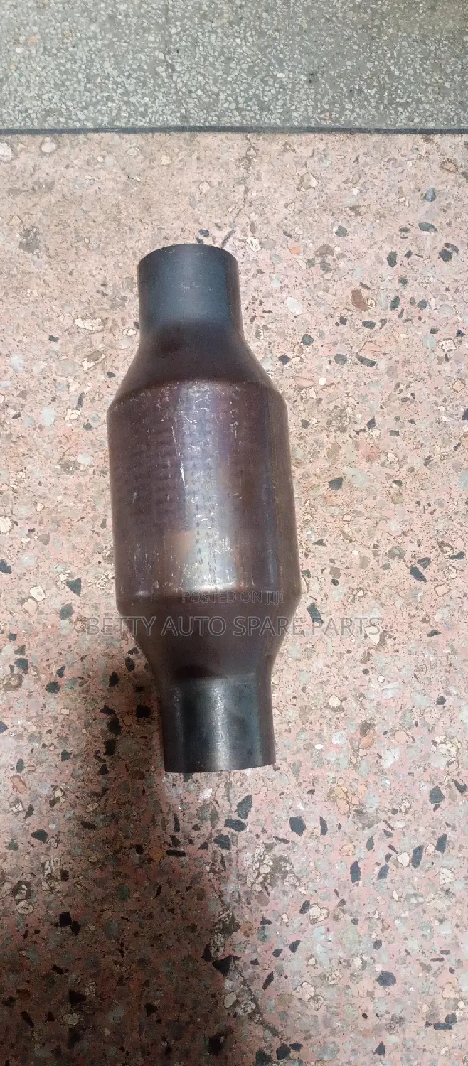 Toyota Premio 260 Catalytic Converter Muffler