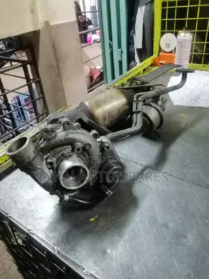 Toyota Hilux 2KD Engine Turbo Pickup