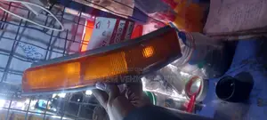 Bumper Lamp/Indicator Lamp Hiace 1993-1996 Shark/5l/3l