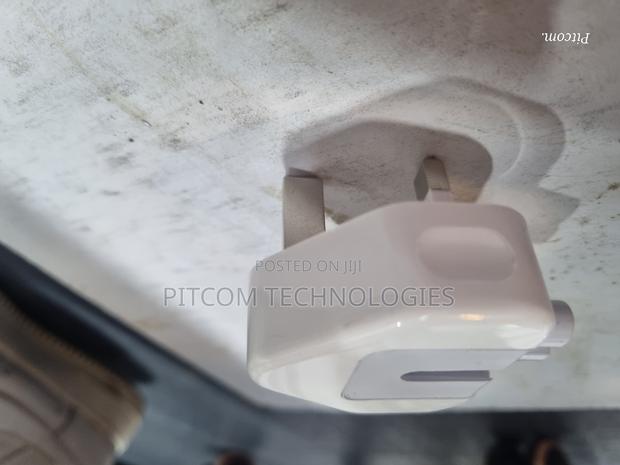 Macbook Plug - thumbnail 6