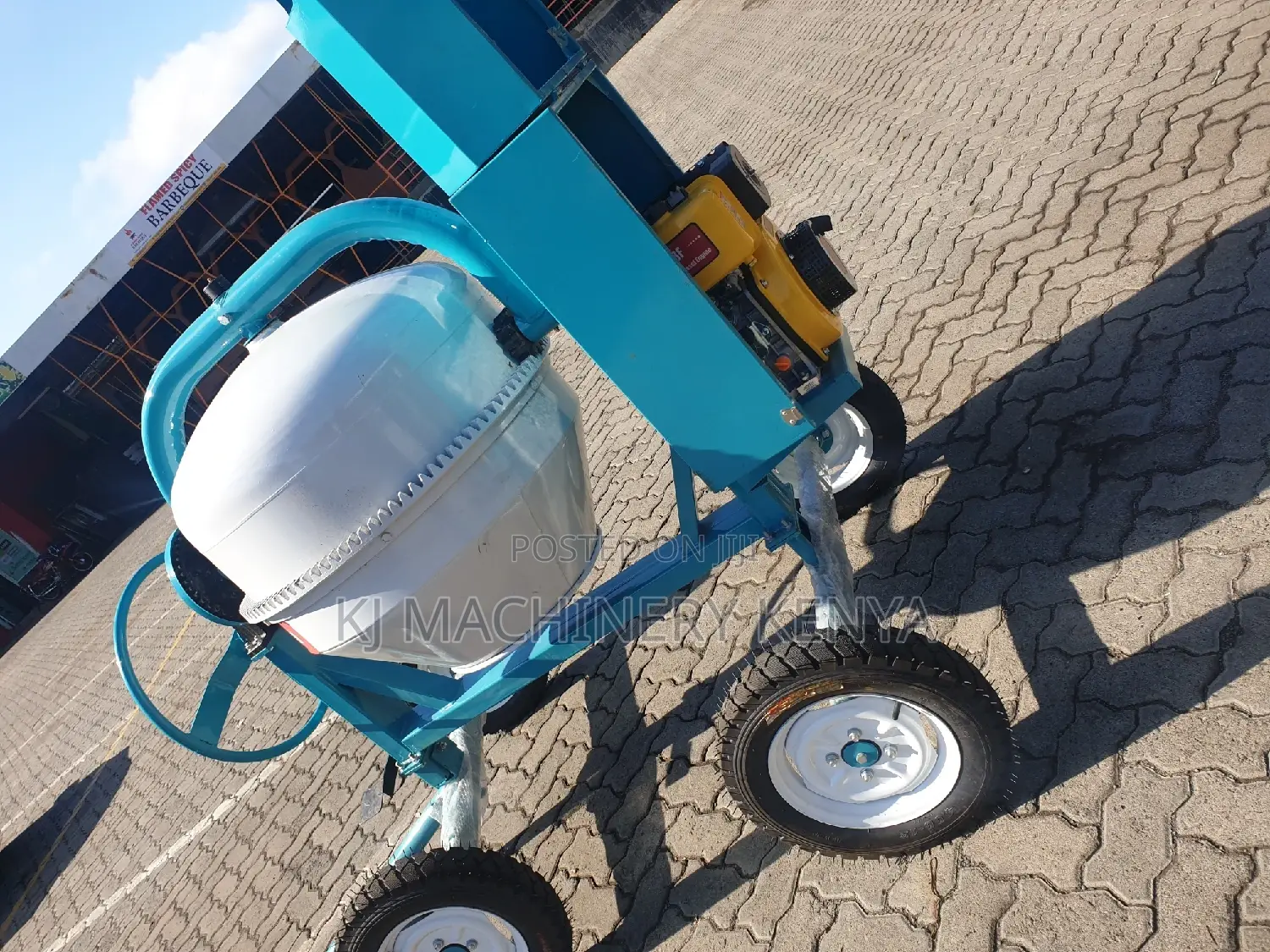 Windsor 400L Concrete Mixer Diesel Powered 7.0 Aircooled .