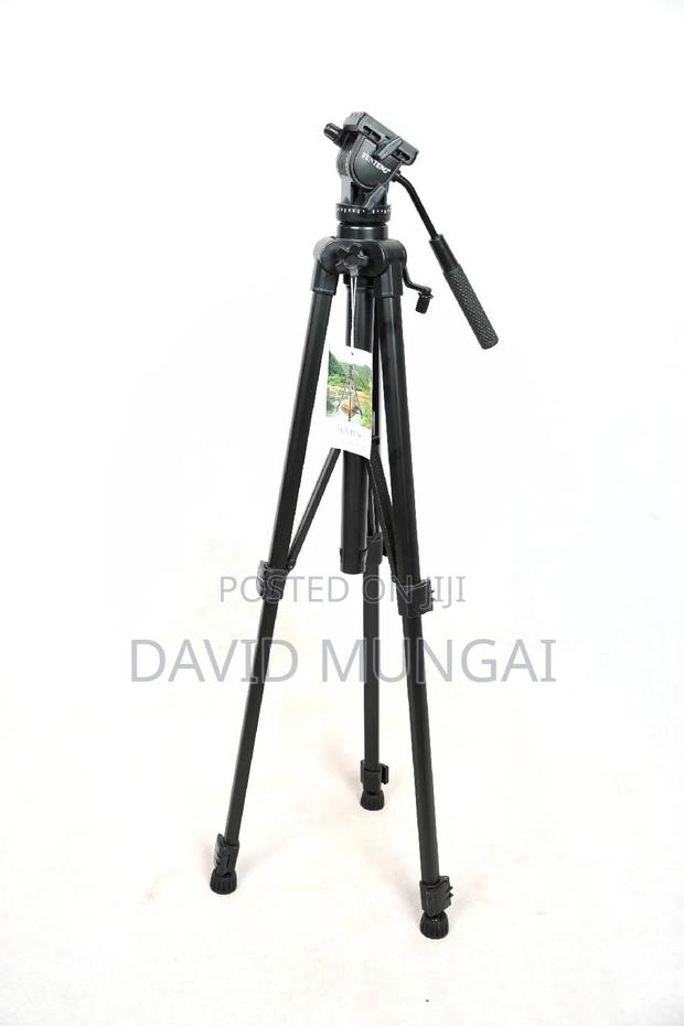 Yungteng Camera Tripod Vct880