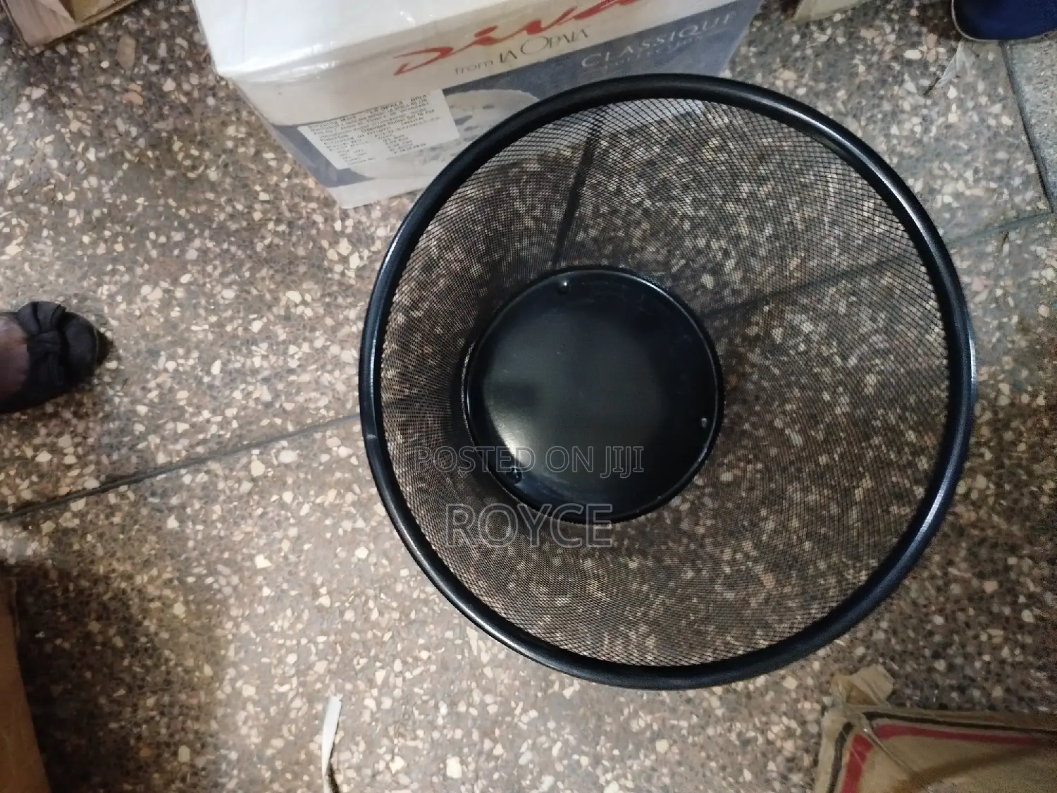 Round Mesh Dustbin