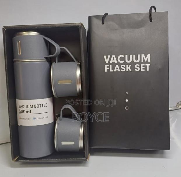 3 in -1 Stainless Steel Vacuum Insulated Flask-(500ml)