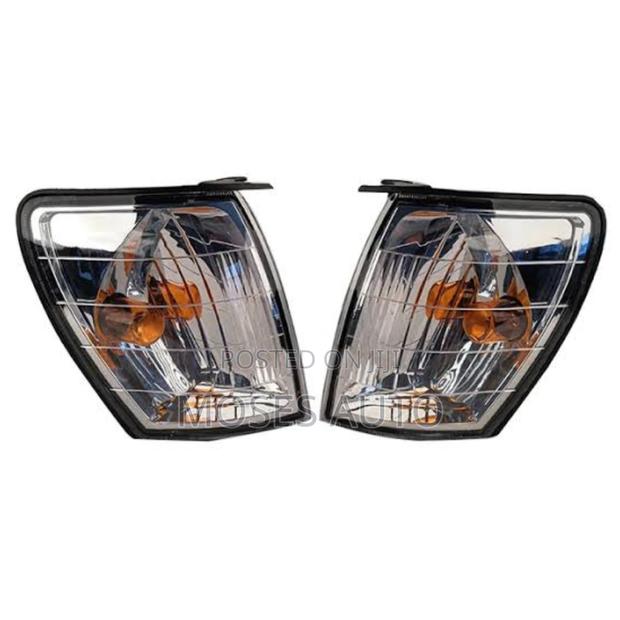 Toyota Townace Noah Corner Lights