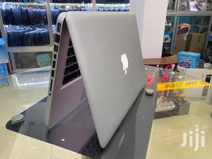 Laptop Apple MacBook Pro 4GB Intel Core I5 HDD 500GB