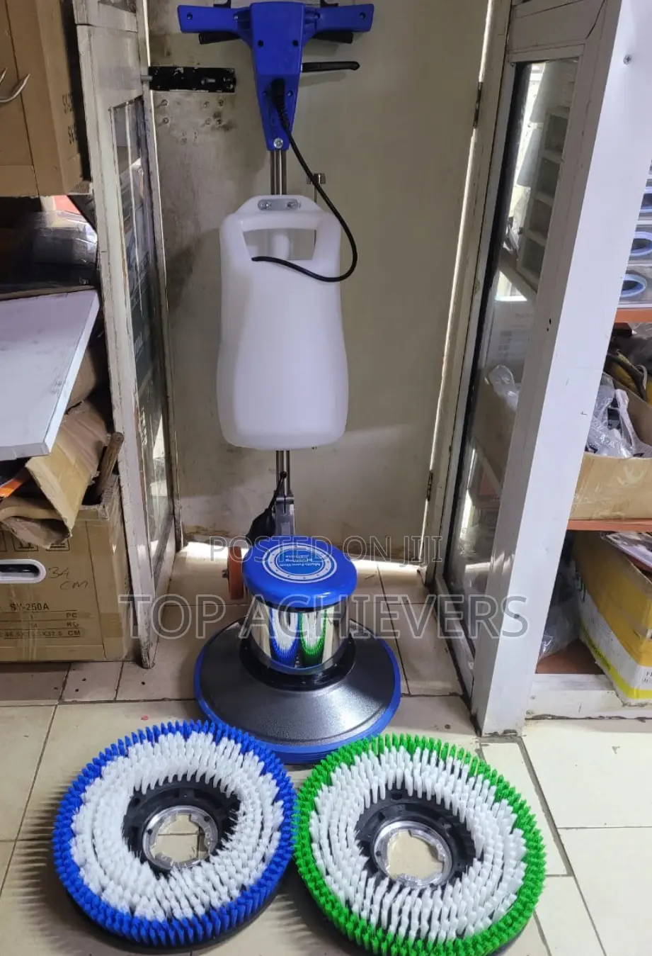 Quality Floor Scrubber