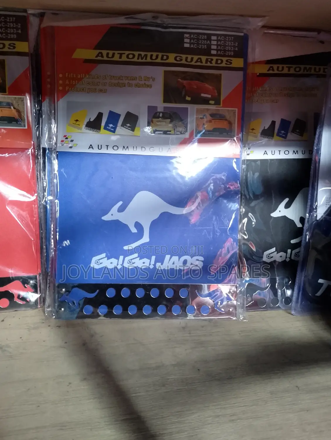 Universal Flat Kangaroo and Toyota Mudflaps