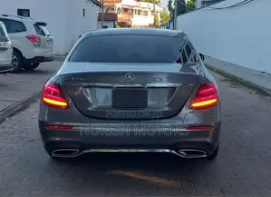 Mercedes-Benz E350 2016 Gray