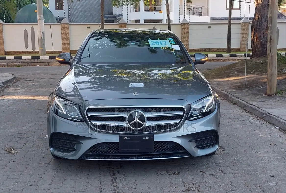 Mercedes-Benz E350 2016 Gray