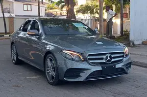 Mercedes-Benz E350 2016 Gray