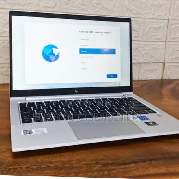 New Laptop HP 630 8GB Intel Core I5 SSD 512GB - thumbnail 2