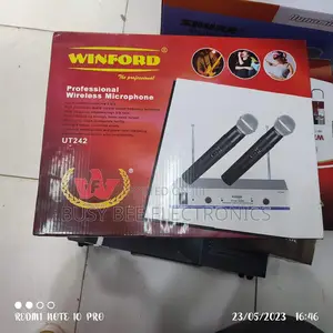 UT 242 Winford Wireless Microphone