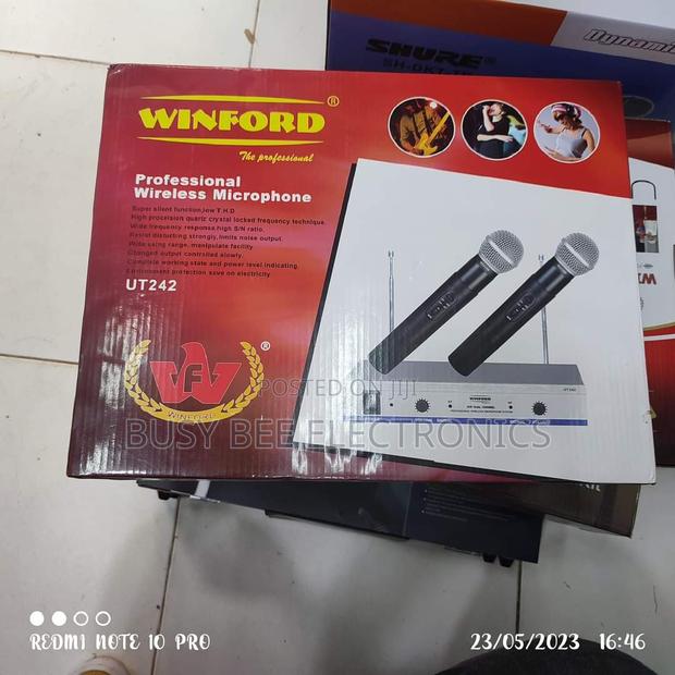 UT 242 Winford Wireless Microphone