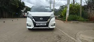 Nissan Serena 2017 Pearl