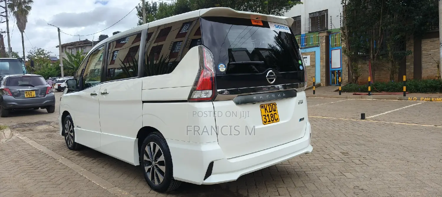 Nissan Serena 2017 Pearl