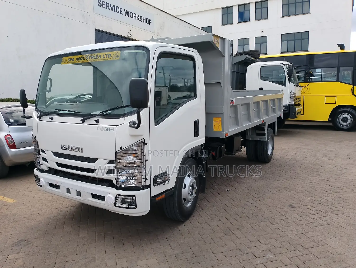 NQR(Tipper) Isuzu