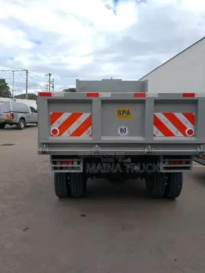 NQR(Tipper) Isuzu