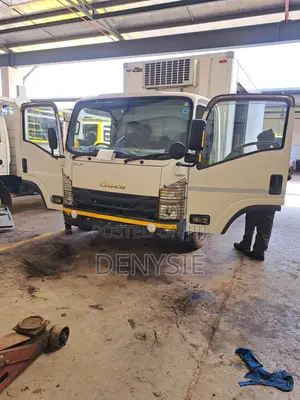 Refrigerated/Fridge Truck for Hire