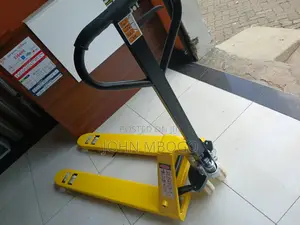 Hydraulic Pallet Truck .