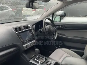 Subaru Outback 2.5i Limited AWD 2017 Black