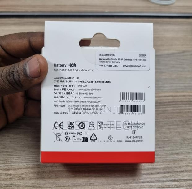 Insta360 Rechargeable Battery For ACE And ACE PRO - thumbnail 4