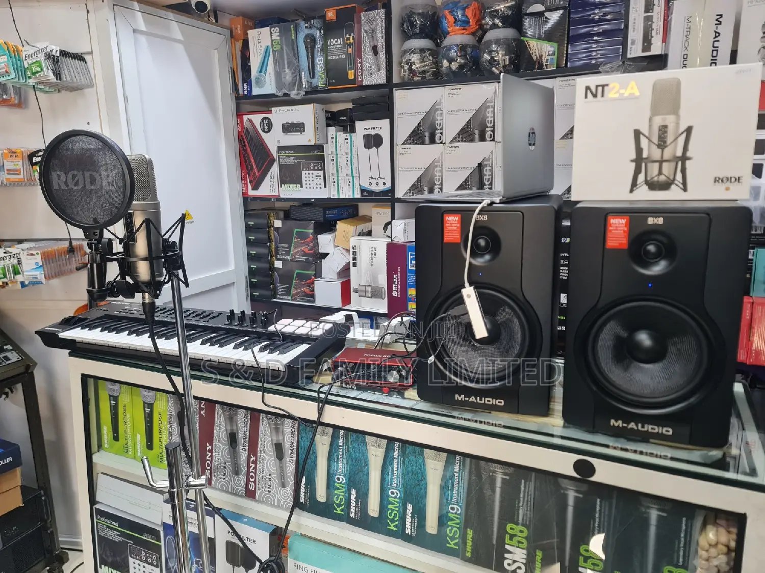 Deluxe Recording Studio Package