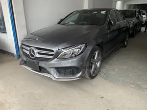 Mercedes-Benz C200 2017 Gray