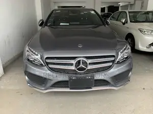 Mercedes-Benz C200 2017 Gray
